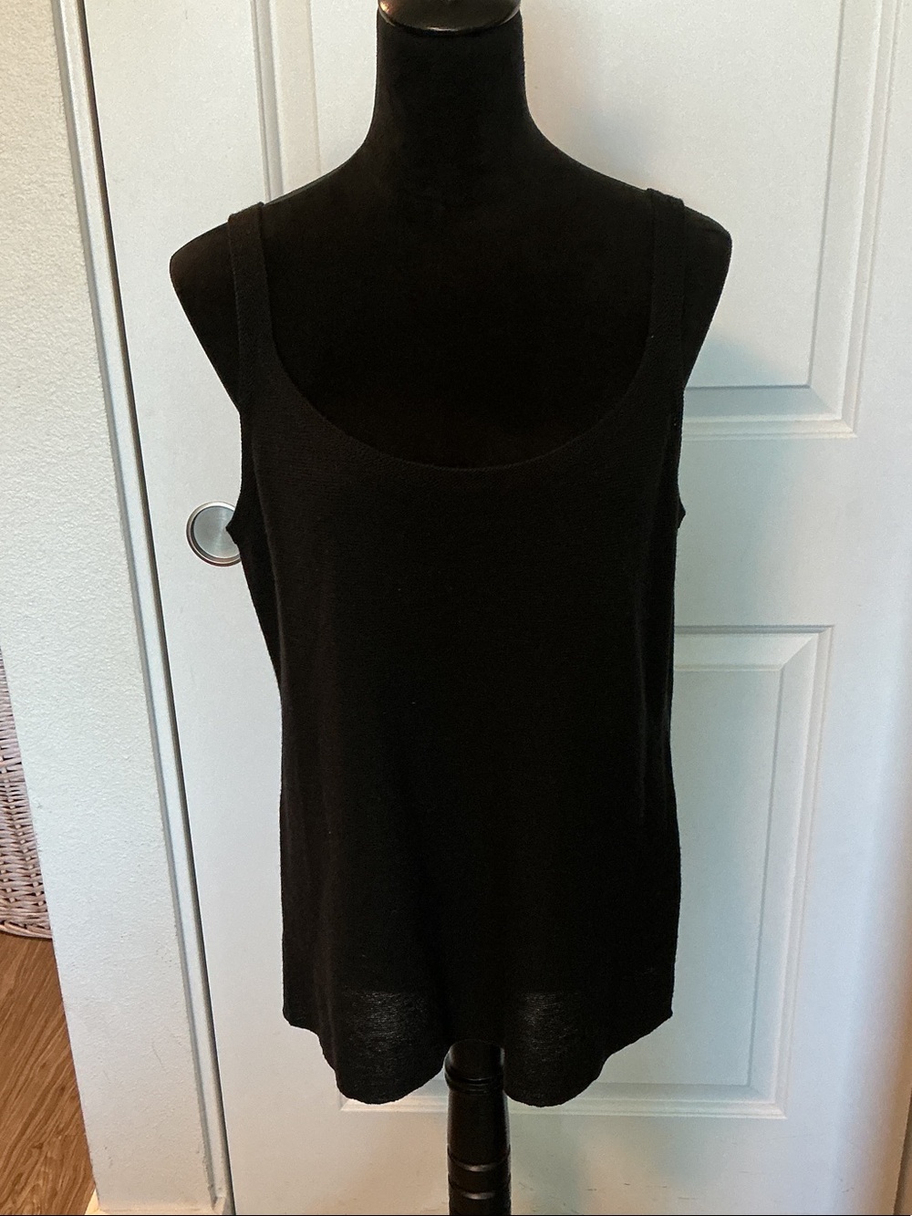 Eileen Fisher Black Scoop Neck Wool Tank Top - Essential Layering Piece M